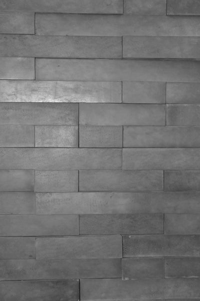 Draco Black 3-D Smooth Ledge Cultured Stone - Corners Fin and Furn