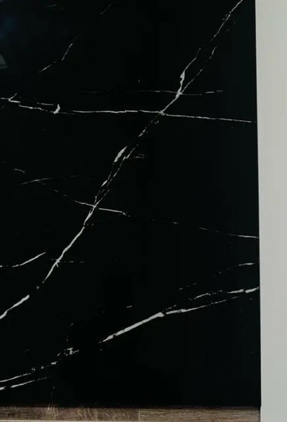 Rusumo 24x24 Inch Fin and Furn 