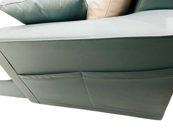 Grandioso Sectional Facing Right